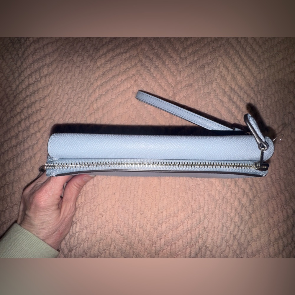 Coach Powder Blue Leather Wristlet Wallet w/ Strap NWOT - Picture 3 of 14
